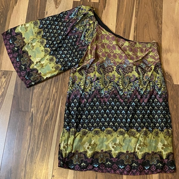 One shoulder dress. Size Large,  Hello Miss Brand - Picture 1 of 6